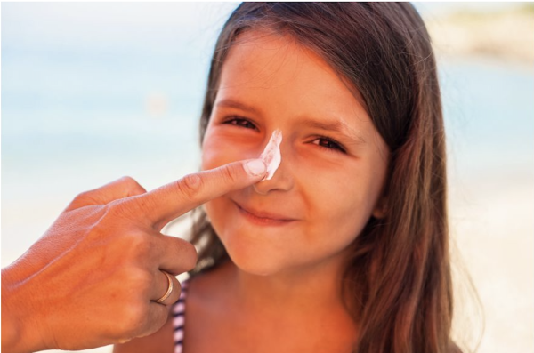 Debunking the sunscreen myths – mineral vs chemical – what’s the difference Image